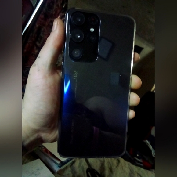 Black unlocked S22ULTRA+